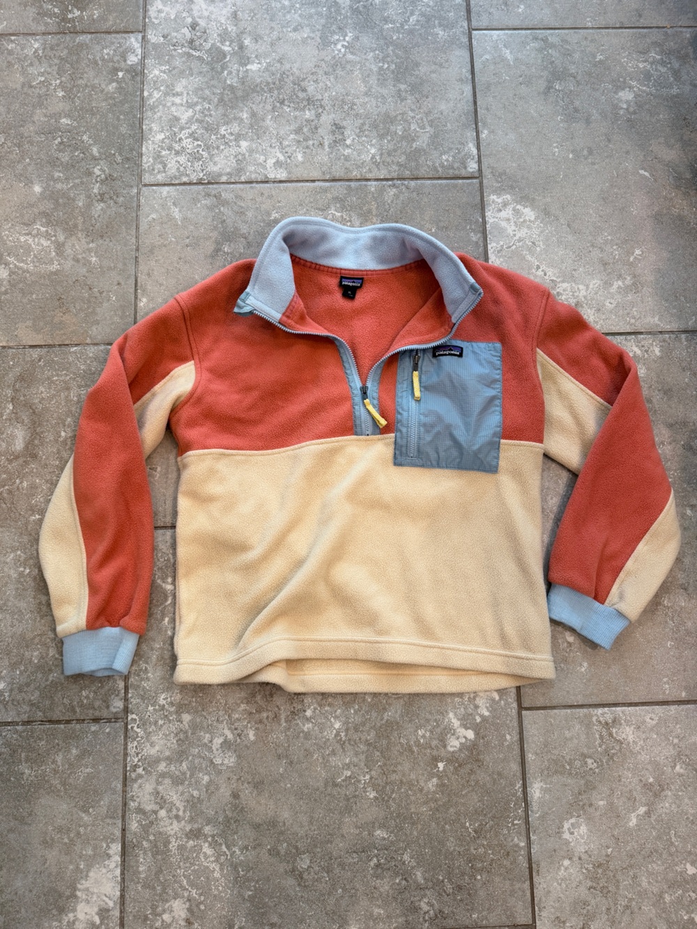Patagonia Colorblock Zip-Up Fleece- Kids XL (Fits Women’s Small)